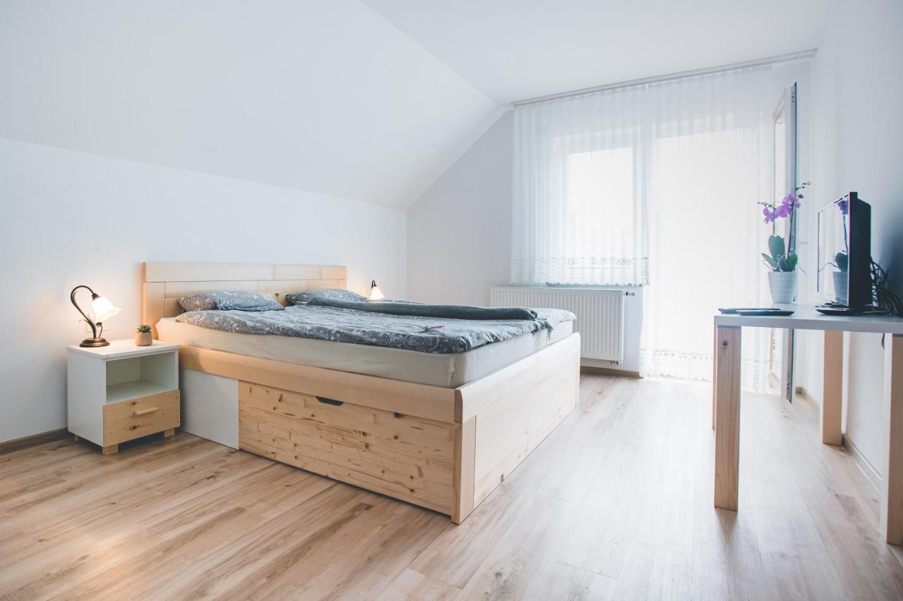 Apartma Pri Bostjanu Skofja Loka Luaran gambar